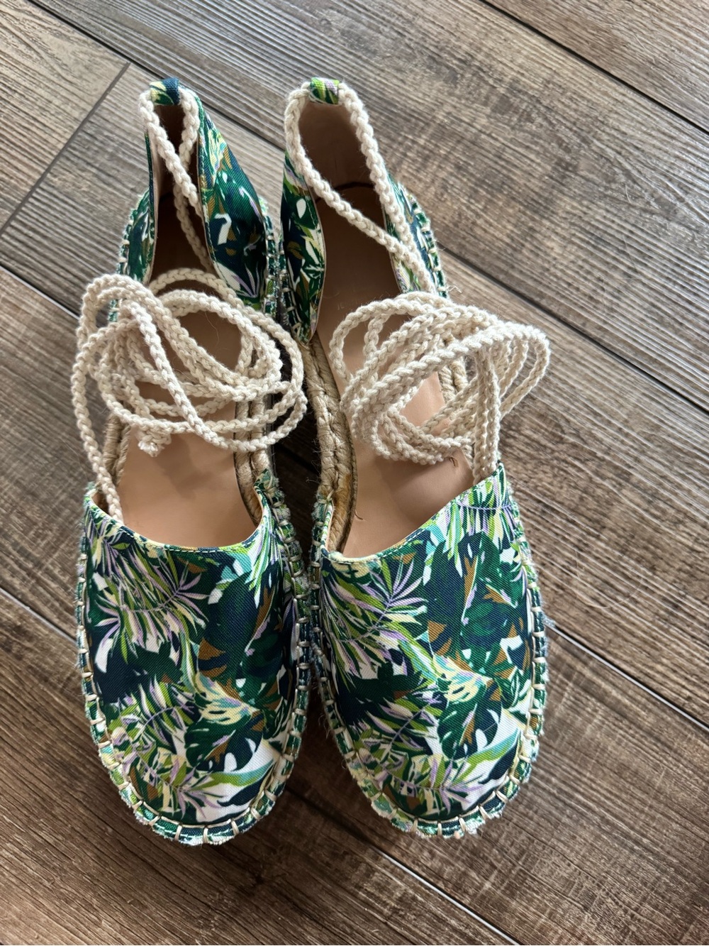 Jennifer Lopez Green Tropical Print Espadrille Lace-Up Wedge